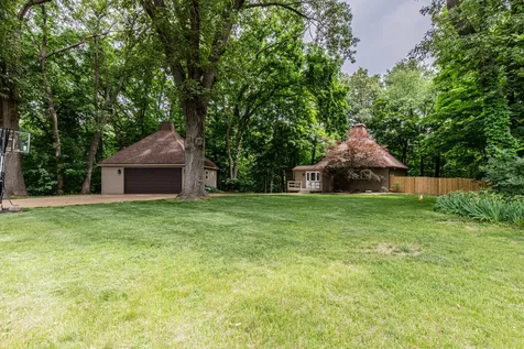 2445 Ridgefield Road Princeton IL 61356