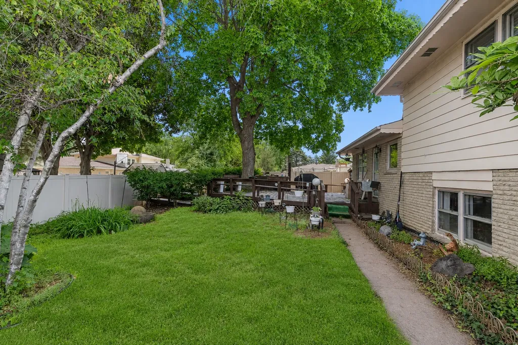 917 West Army Trail Boulevard Addison IL 60101