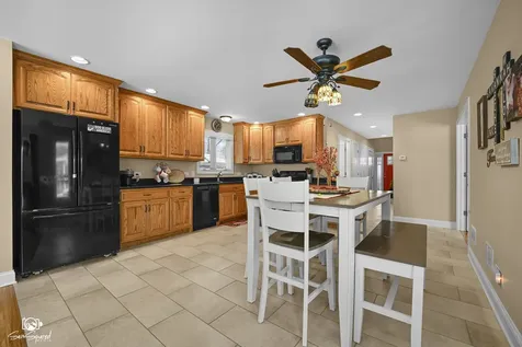 32 Largemouth Lane Wilmington IL 60481