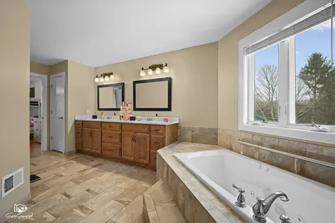 32 Largemouth Lane Wilmington IL 60481