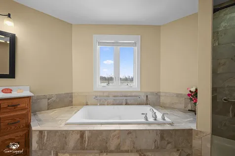 32 Largemouth Lane Wilmington IL 60481