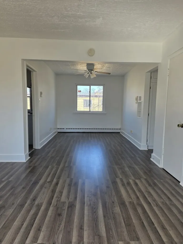 2044 East 72nd Place Chicago IL 60649