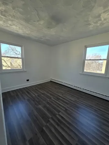 2044 East 72nd Place Chicago IL 60649