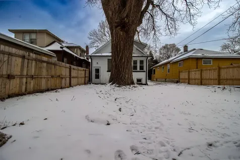 678 Douglas Avenue Calumet City IL 60409