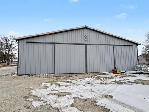 500 North Pine Street Onarga IL 60955