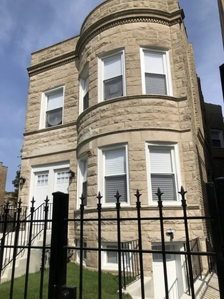6541 South Ingleside Avenue Chicago IL 60637