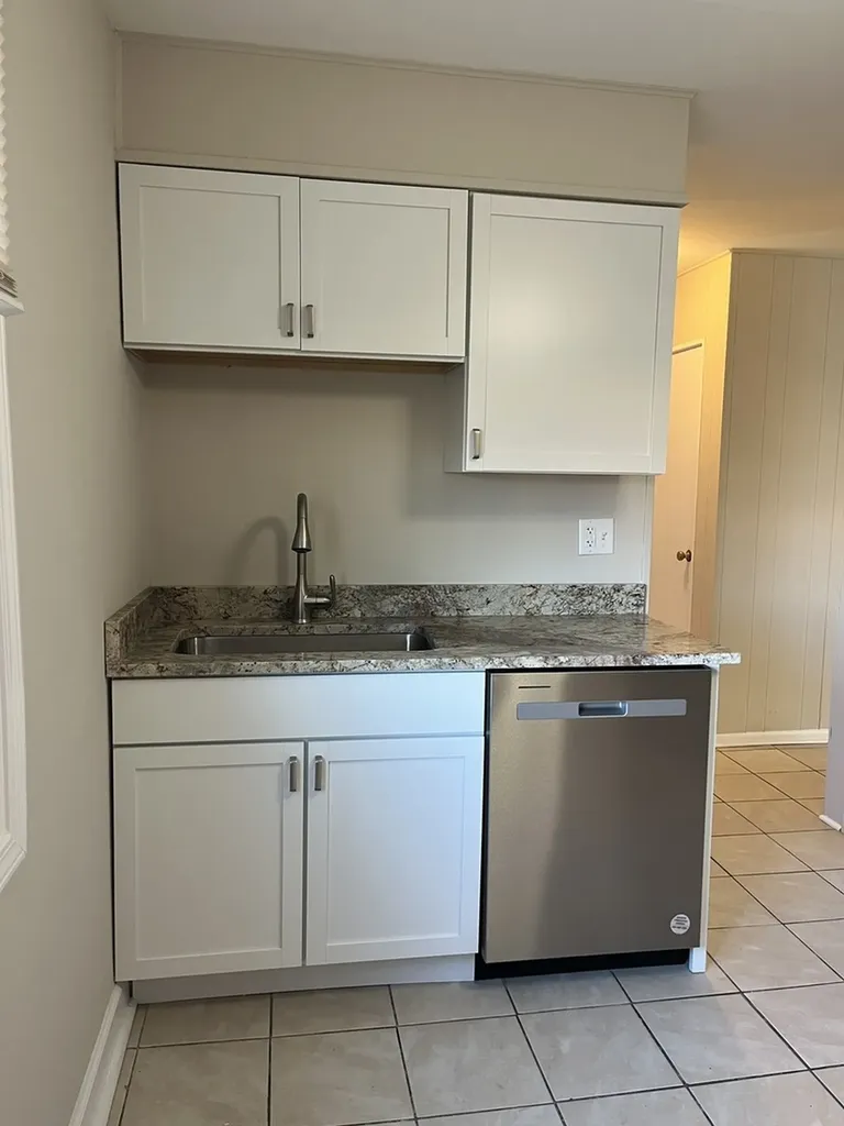 4864 Carol Street Skokie IL 60077