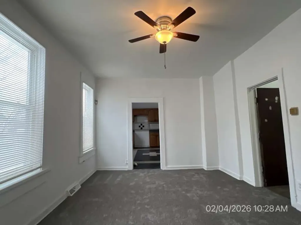 5020 South May Street Chicago IL 60609