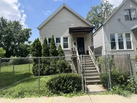 5020 South May Street Chicago IL 60609