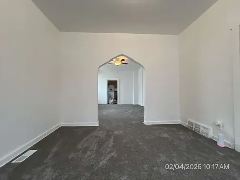 5020 South May Street Chicago IL 60609
