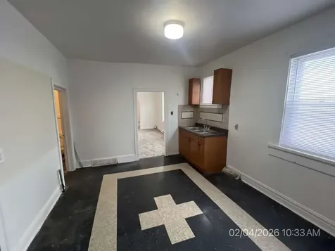 5020 South May Street Chicago IL 60609