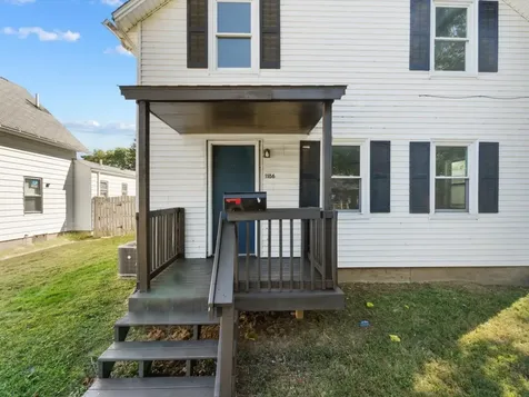 1186 24TH Street Moline IL 61265