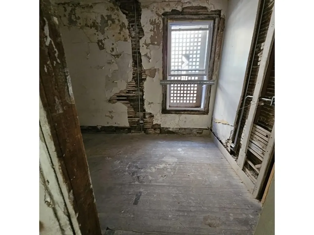 925 South Springfield Avenue Chicago IL 60624