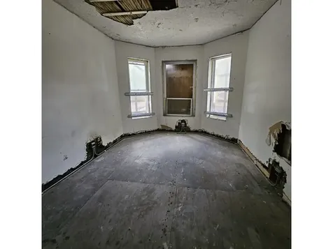 925 South Springfield Avenue Chicago IL 60624