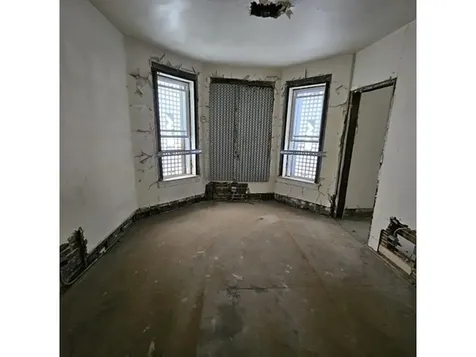 925 South Springfield Avenue Chicago IL 60624