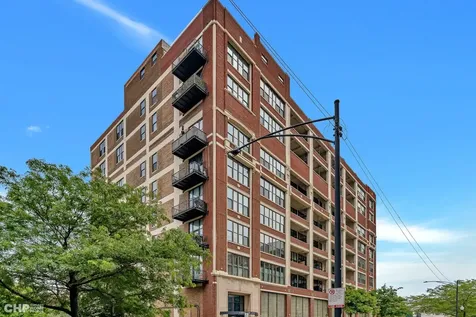 320 East 21st Street Chicago IL 60616