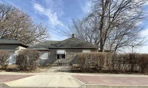 103 3RD Street Lasalle IL 61301