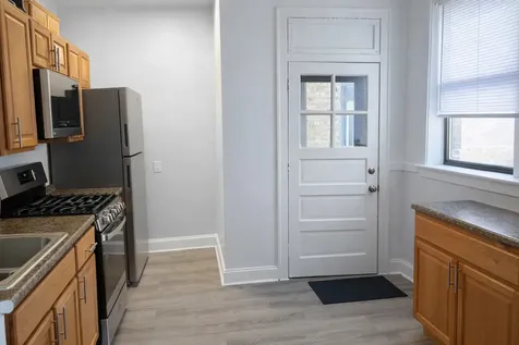3610 North Claremont Avenue Chicago IL 60618