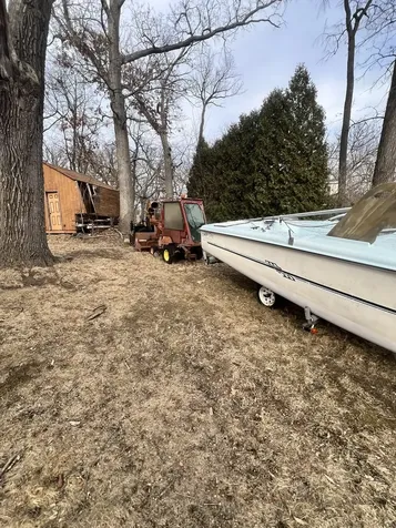 27 Oyster Bay Lakemoor IL 60051