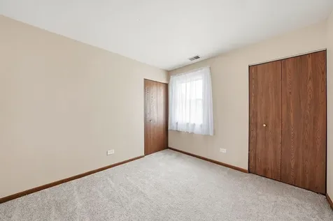 1445 Bridgedale Road Crystal Lake IL 60014