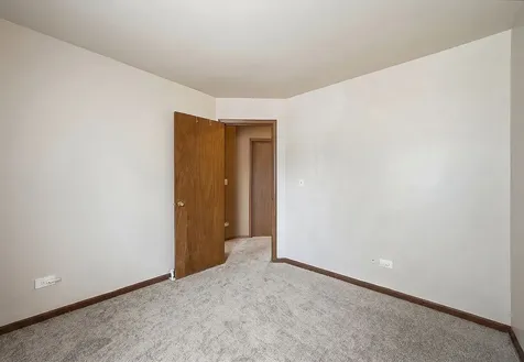 1445 Bridgedale Road Crystal Lake IL 60014