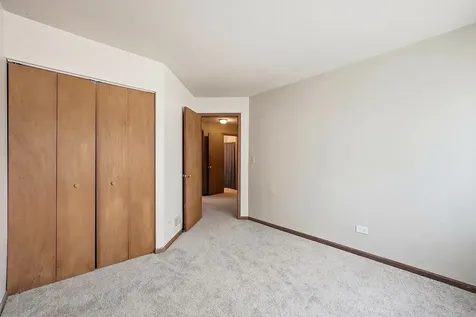 1445 Bridgedale Road Crystal Lake IL 60014