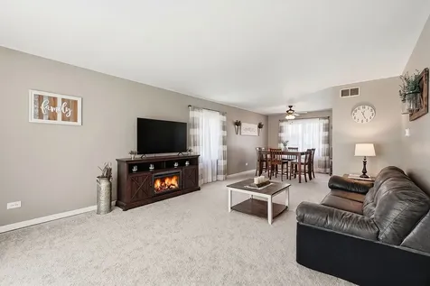 1445 Bridgedale Road Crystal Lake IL 60014