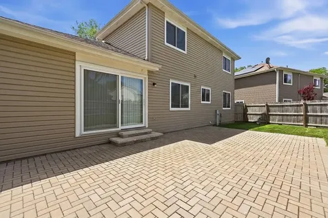 1445 Bridgedale Road Crystal Lake IL 60014