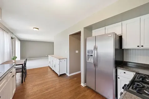 1445 Bridgedale Road Crystal Lake IL 60014