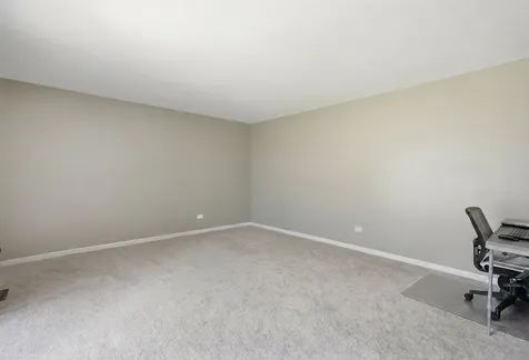 1445 Bridgedale Road Crystal Lake IL 60014