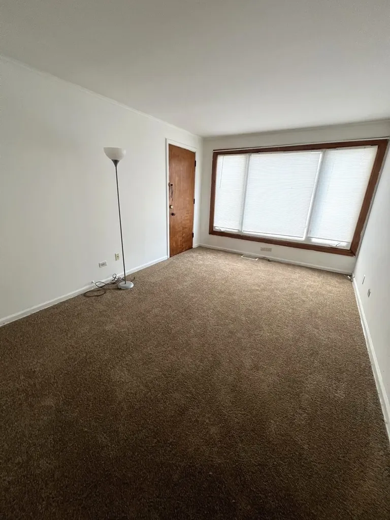 4601 West 82nd Street Chicago IL 60652