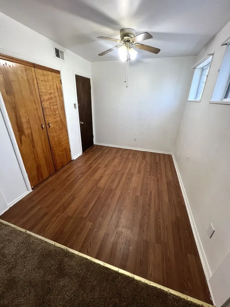 4601 West 82nd Street Chicago IL 60652