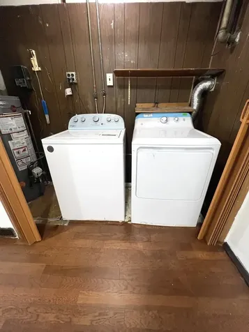 4601 West 82nd Street Chicago IL 60652