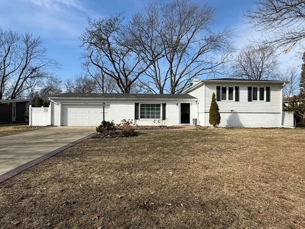 2724 Country Club Terrace Rockford IL 61103