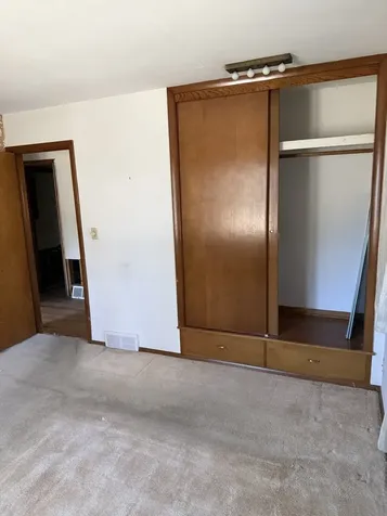 2724 Country Club Terrace Rockford IL 61103