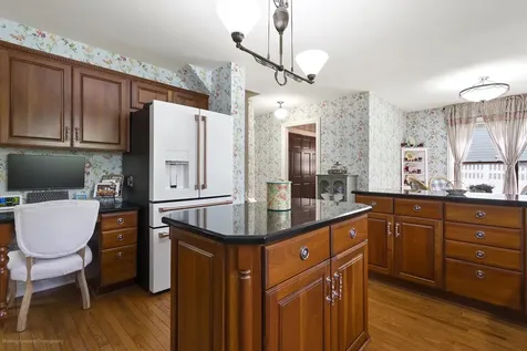 1660 Castillian Way Mundelein IL 60060