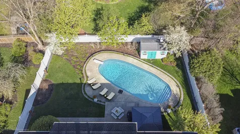 1660 Castillian Way Mundelein IL 60060