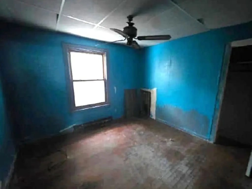 12218 Longwood Drive Blue Island IL 60406