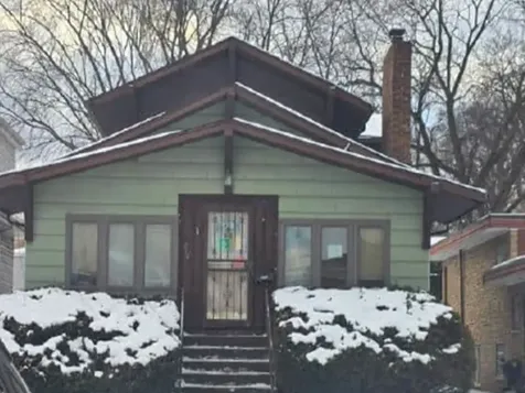 12218 Longwood Drive Blue Island IL 60406