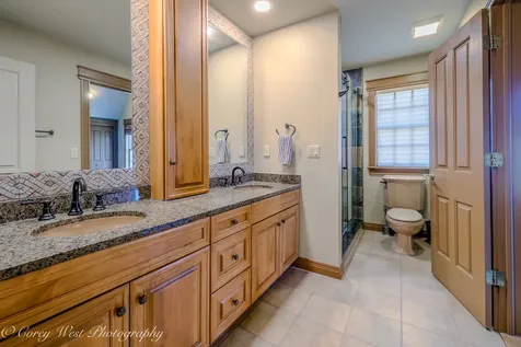 0N004 Alexander Drive Geneva IL 60134