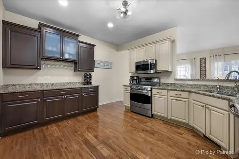 1260 West Lake Drive Cary IL 60013