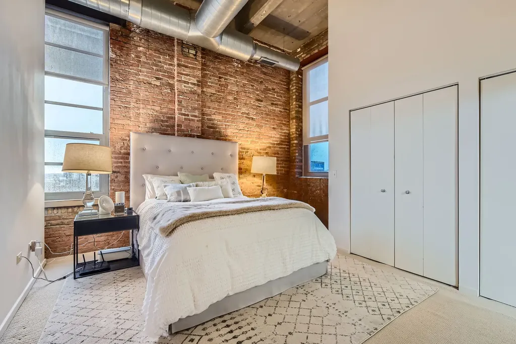 1735 North Paulina Street Chicago IL 60622