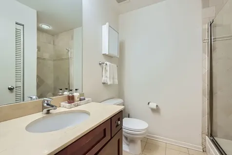 1735 North Paulina Street Chicago IL 60622