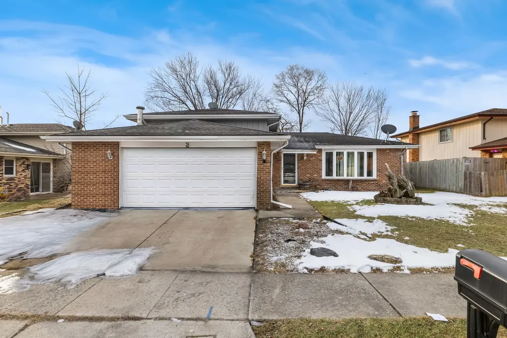 3 Rich Court Park Forest IL 60466