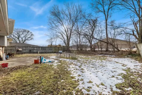 3 Rich Court Park Forest IL 60466