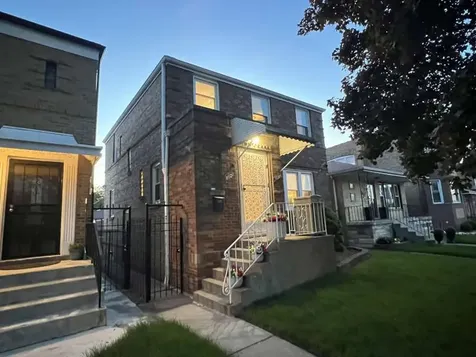 8350 South Lafayette Avenue Chicago IL 60620