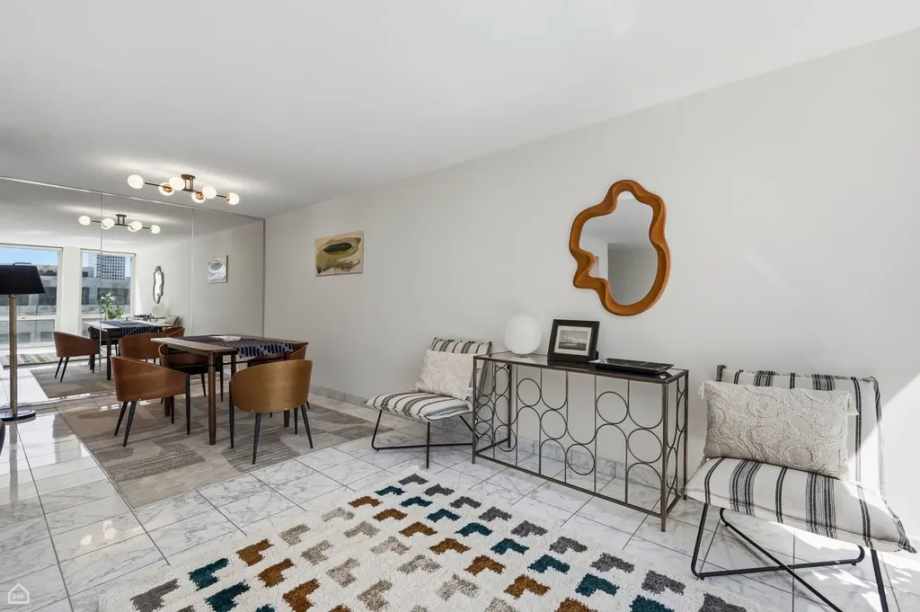 111 East Chestnut Street Chicago IL 60611