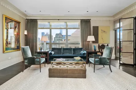 10 East Delaware Place Chicago IL 60611