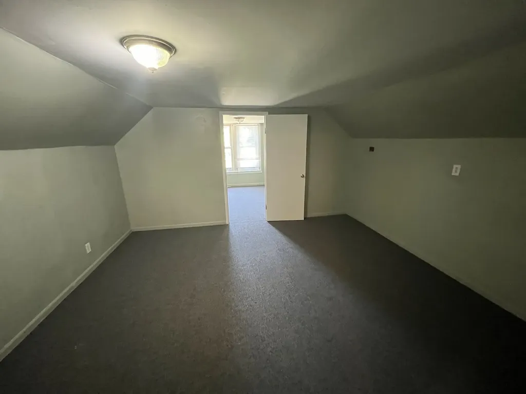 6916 South Lowe Avenue Chicago IL 60621