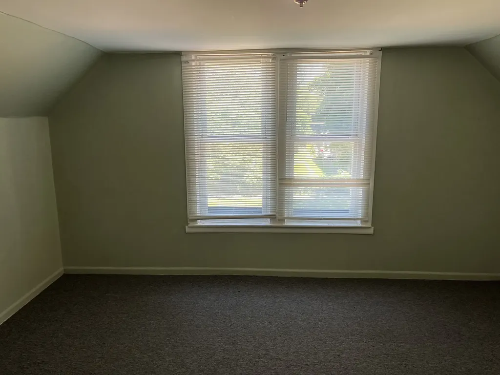 6916 South Lowe Avenue Chicago IL 60621